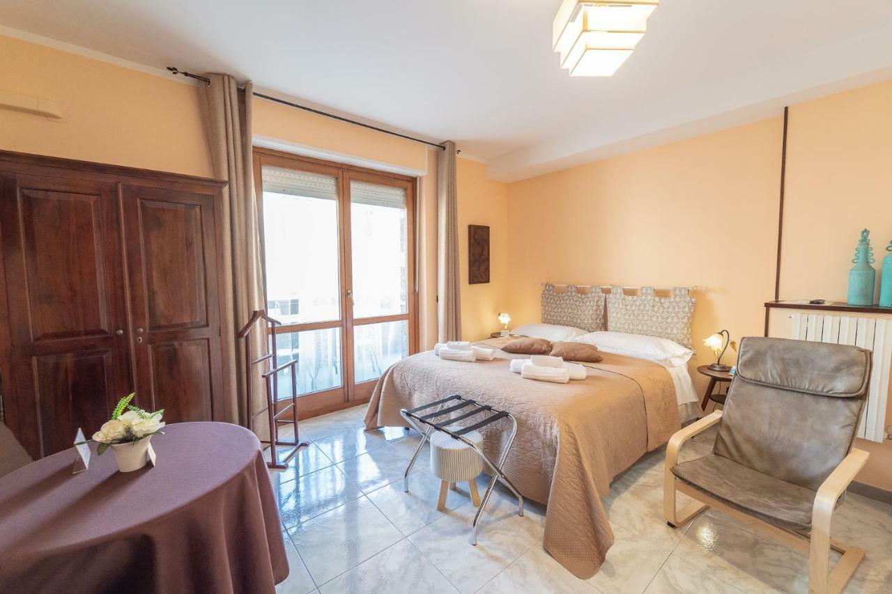La Rosa - Elegant Rooms Sassari Exterior photo
