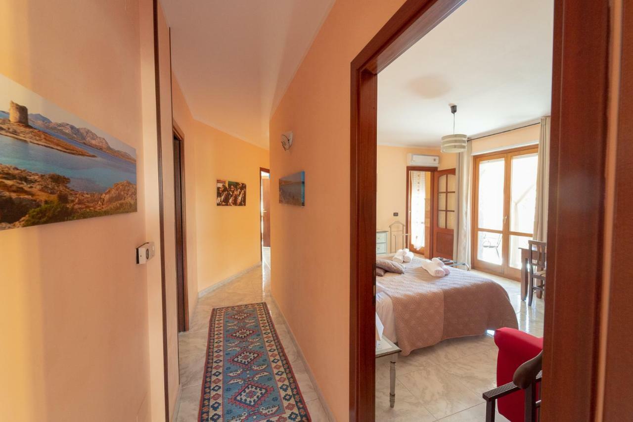 La Rosa - Elegant Rooms Sassari Exterior photo