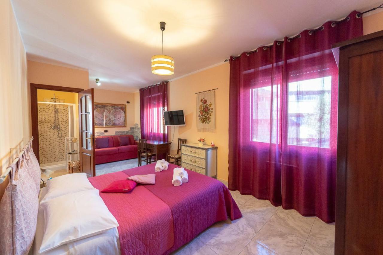 La Rosa - Elegant Rooms Sassari Exterior photo