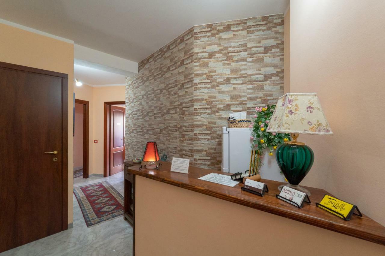 La Rosa - Elegant Rooms Sassari Exterior photo